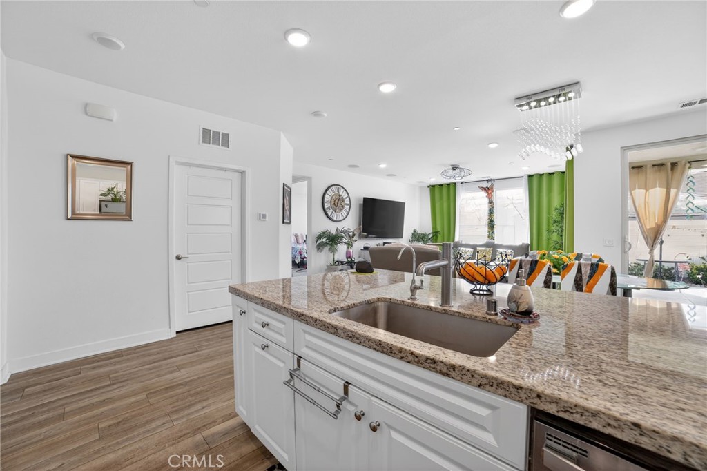 1653 Capri Property Photo 9