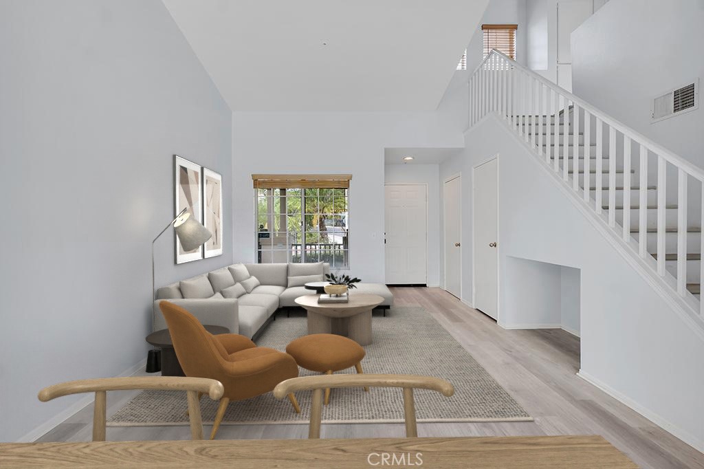 11954 Edgecliff Avenue Property Photo 11