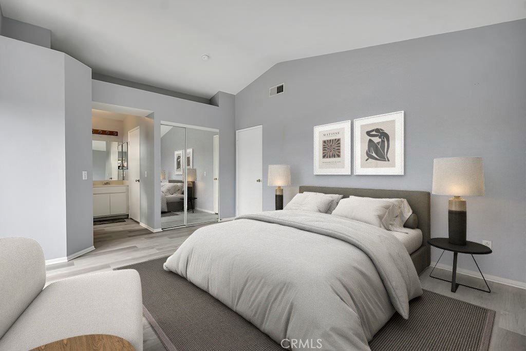 11954 Edgecliff Avenue Property Photo 17