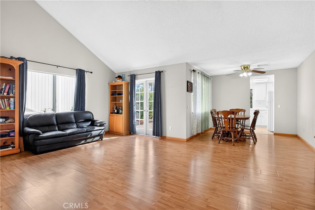 14168 Oro Grande St. Property Photo 6