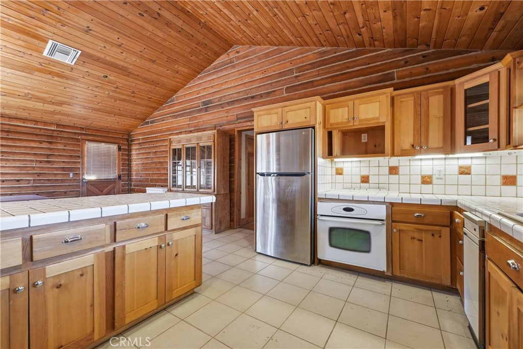 48245 235th W Property Photo 10