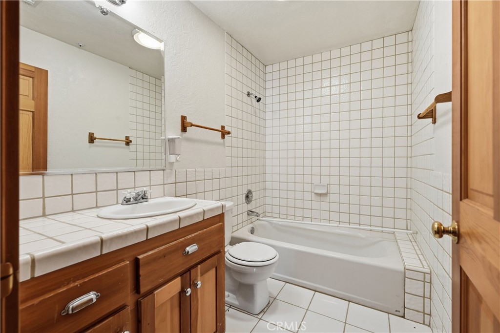 48245 235th W Property Photo 13