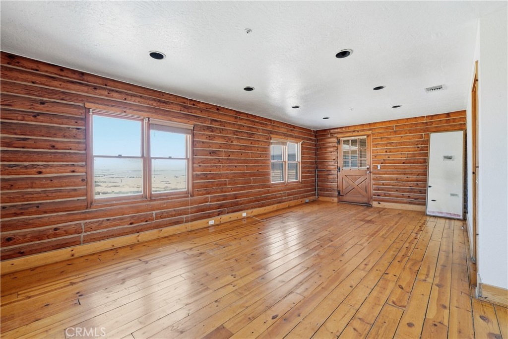 48245 235th W Property Photo 17