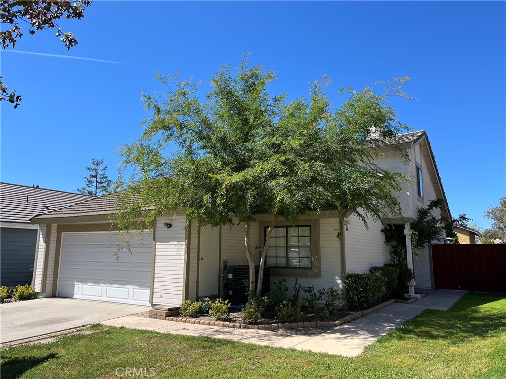 2545 Belvedere Court Property Photo 1