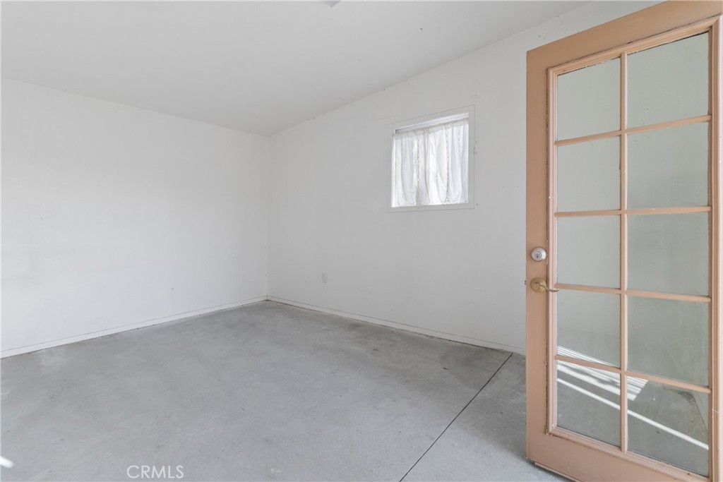 541 Foreston Property Photo 38