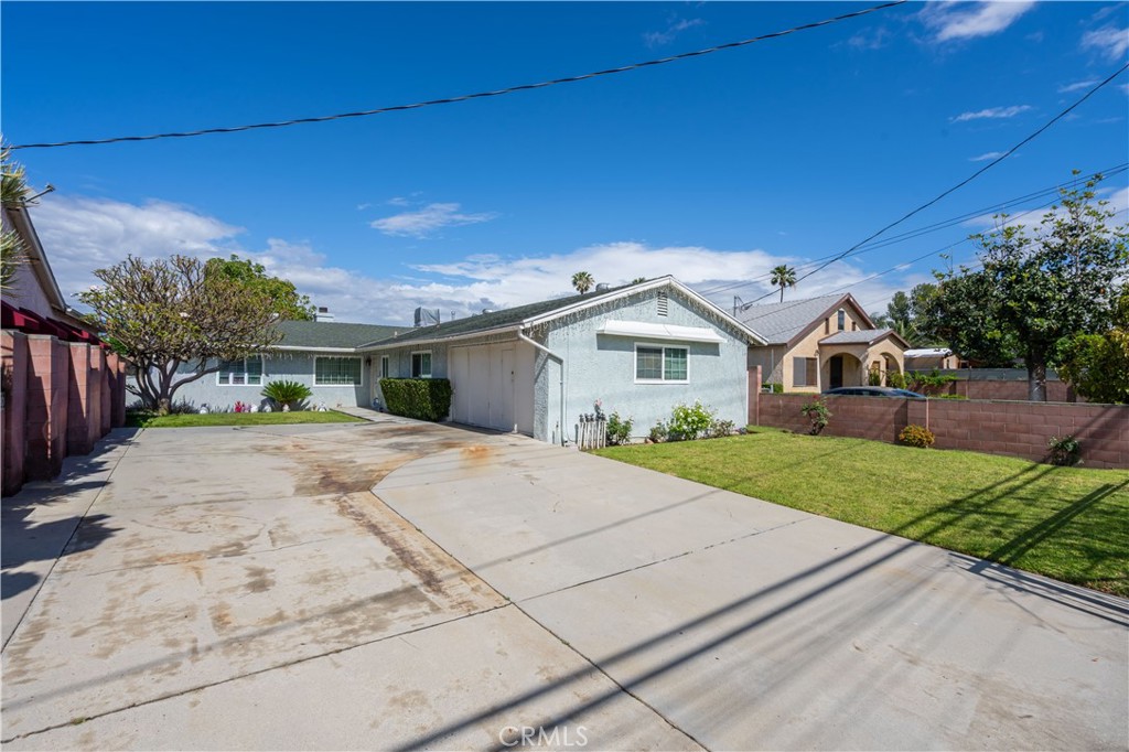 10118 Telfair Property Photo 3