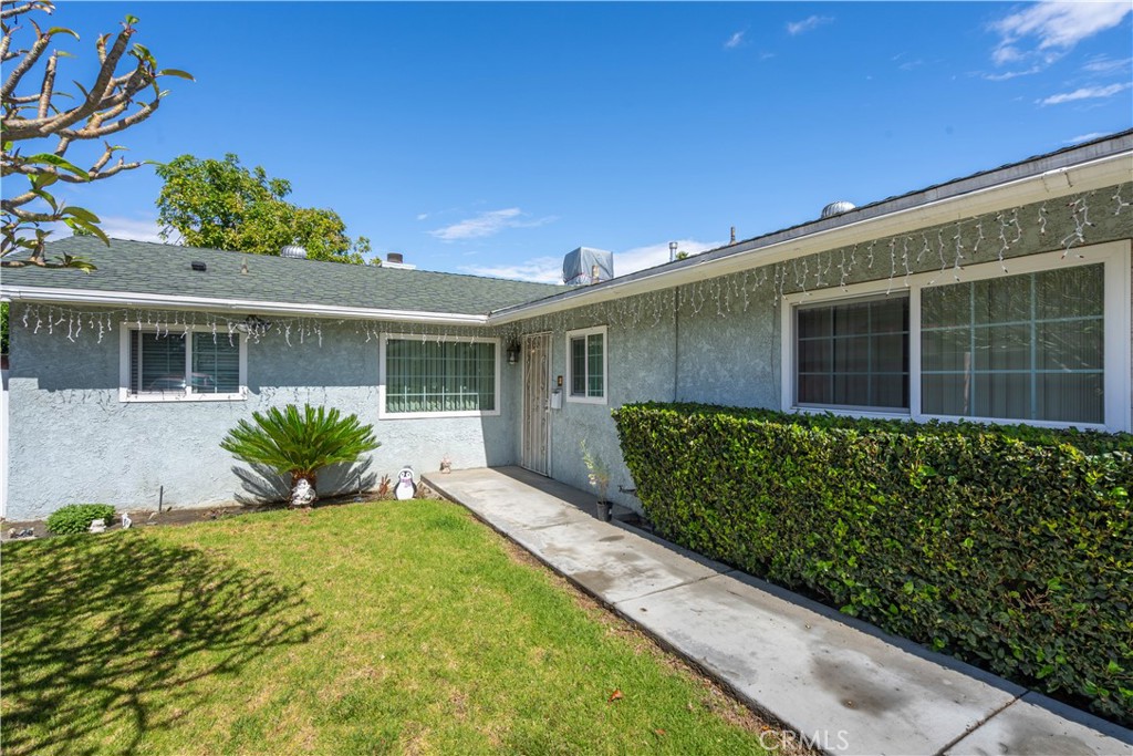 10118 Telfair Property Photo 4
