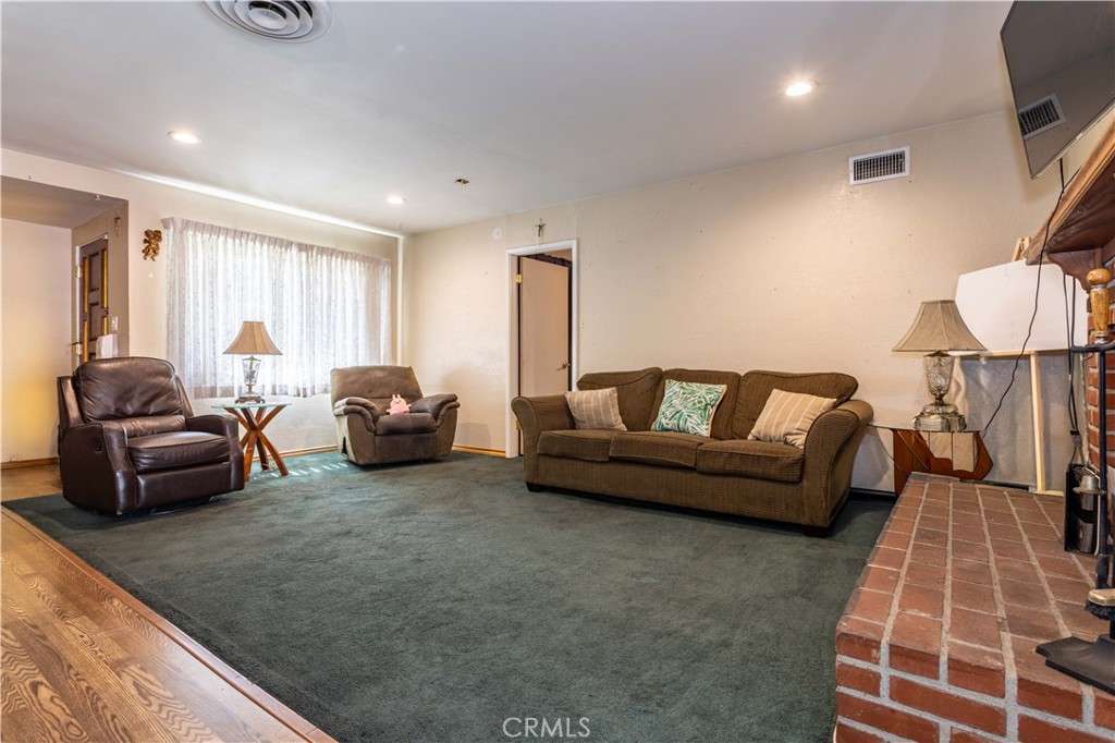 10118 Telfair Property Photo 6