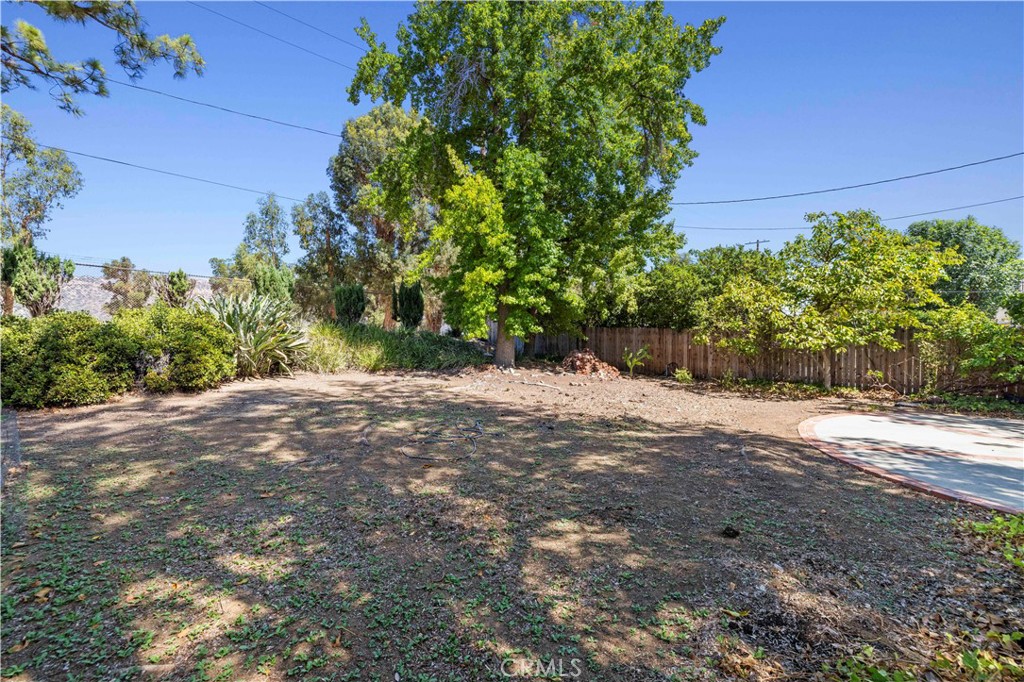 23709 Community Street Property Photo 58