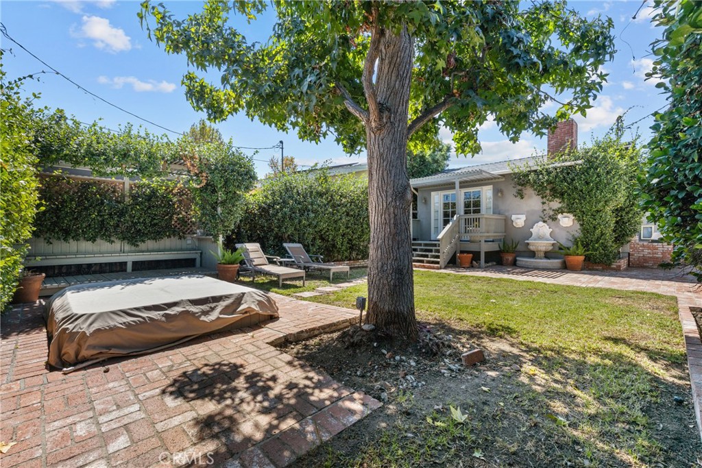 4814 Lemona Avenue Property Photo 20