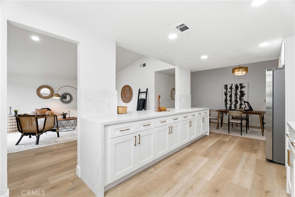 28189 Foxlane Property Photo 10