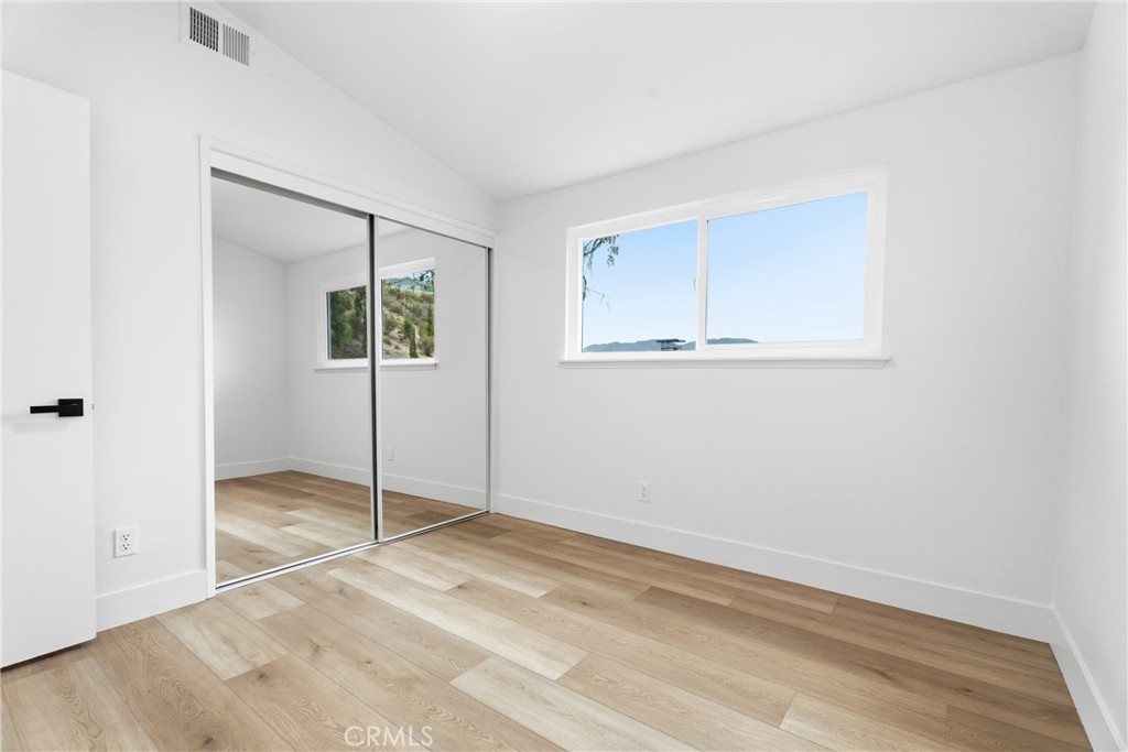 28189 Foxlane Property Photo 22