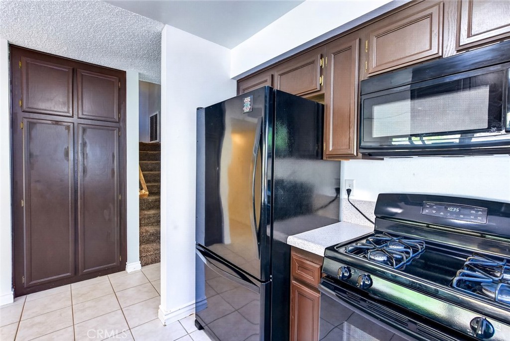 2347 Viewridge Place Property Photo 10