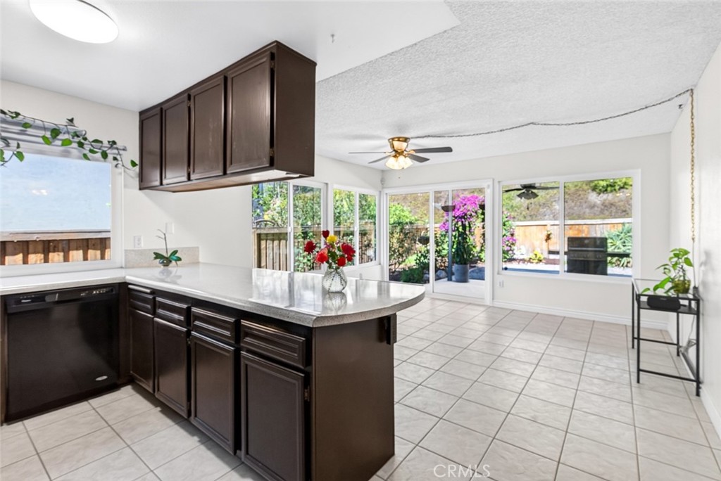 2347 Viewridge Place Property Photo 12