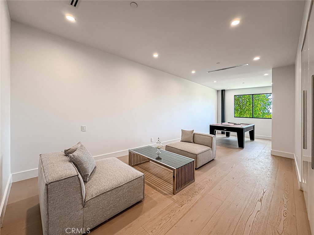 5134 Medina Property Photo 44