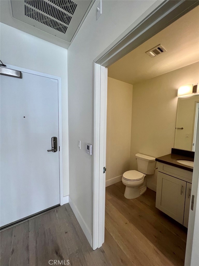 314 6th 405 Property Photo 10