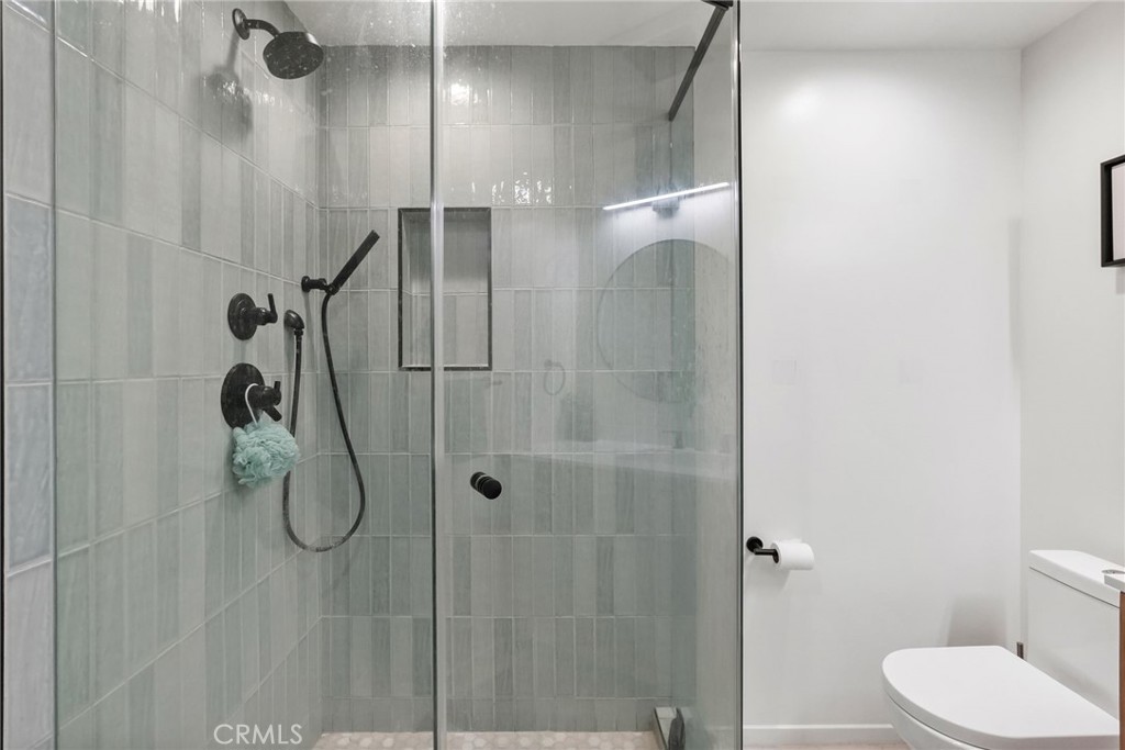 17914 Magnolia Boulevard 135 Property Photo 18