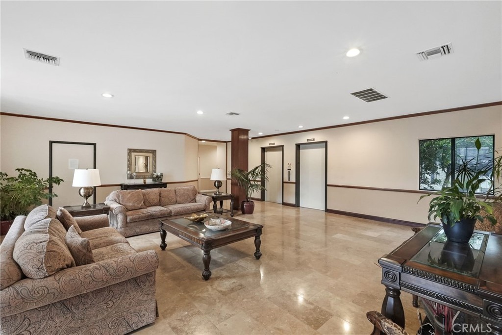 17914 Magnolia Boulevard 135 Property Photo 23