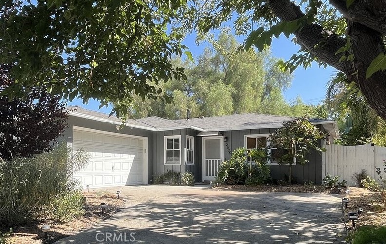 2570 E Brower