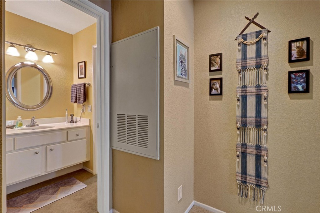 5837 Oak Bend 410 Property Photo 11