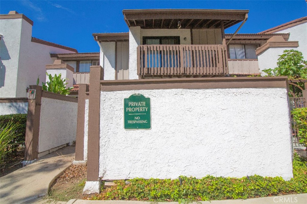 6255 Canoga Avenue 18 Property Photo 1