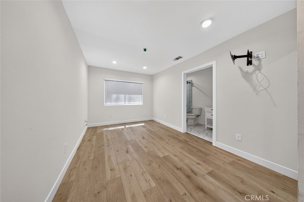 7940 Atoll Avenue Property Photo 21