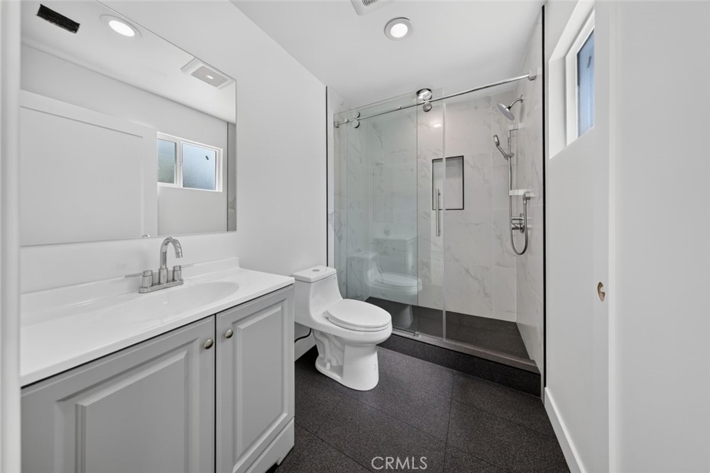 7940 Atoll Avenue Property Photo 31