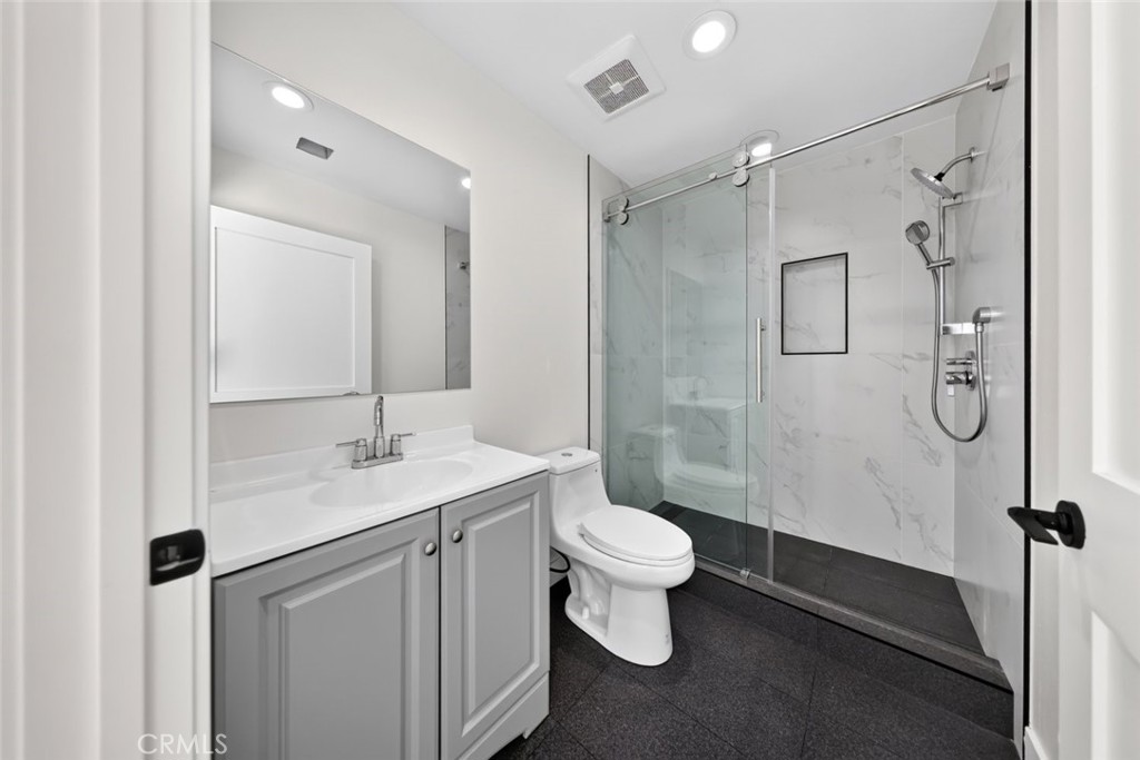 7940 Atoll Avenue Property Photo 34