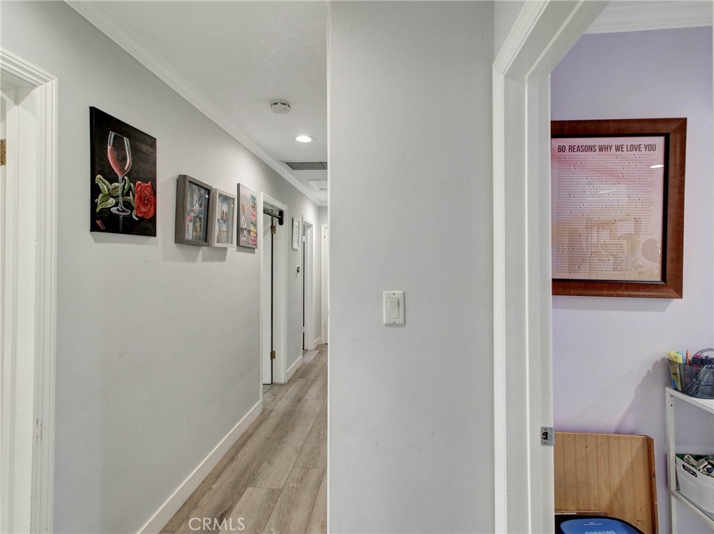 13448 Hart Street Property Photo 26