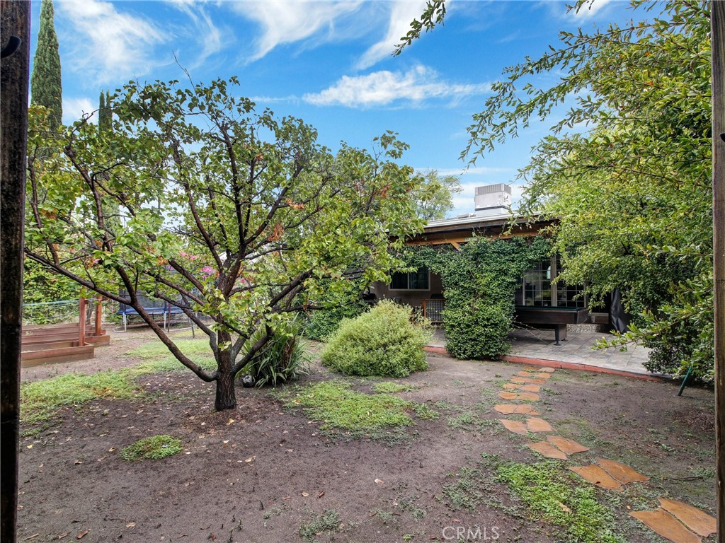 13448 Hart Street Property Photo 32