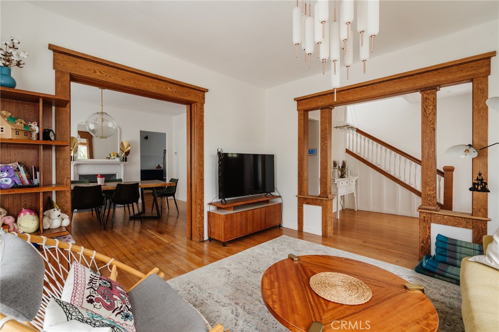 1345 Linden Avenue Property Photo 10