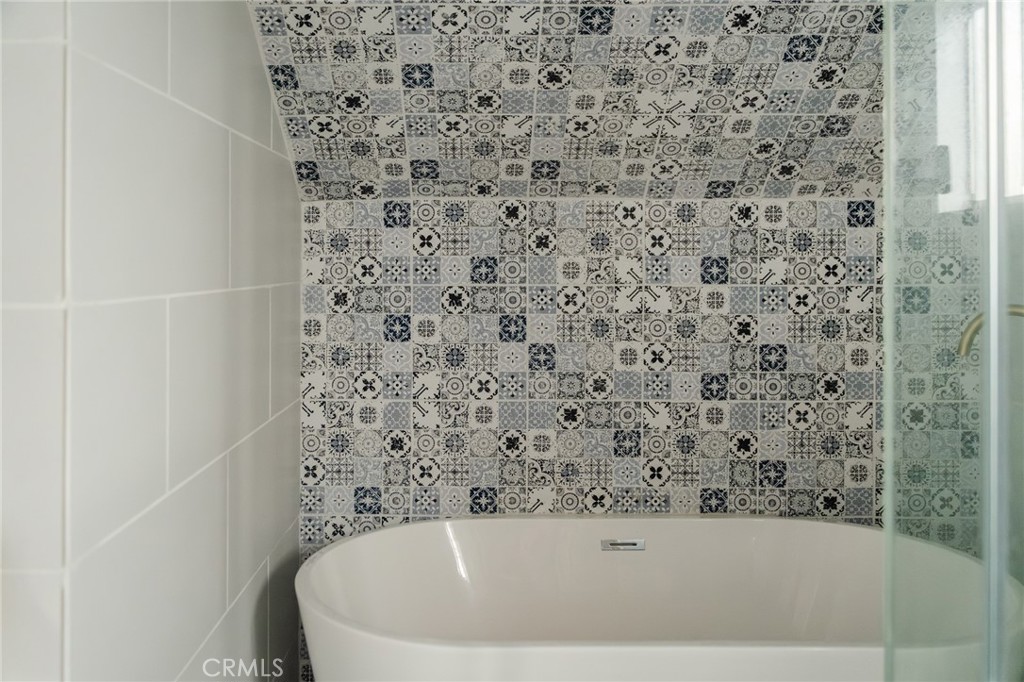 1345 Linden Avenue Property Photo 22