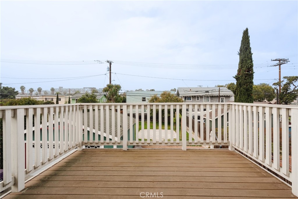 1345 Linden Avenue Property Photo 40