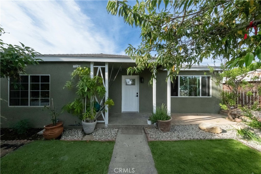 15719 Romar Street Property Photo 3