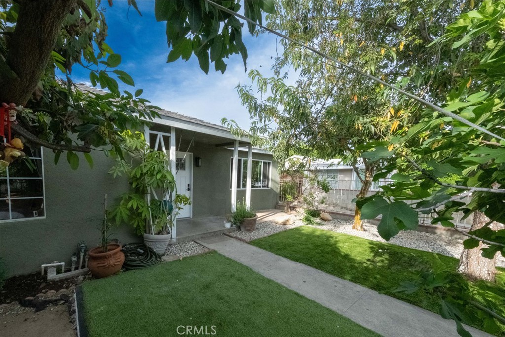 15719 Romar Street Property Photo 4