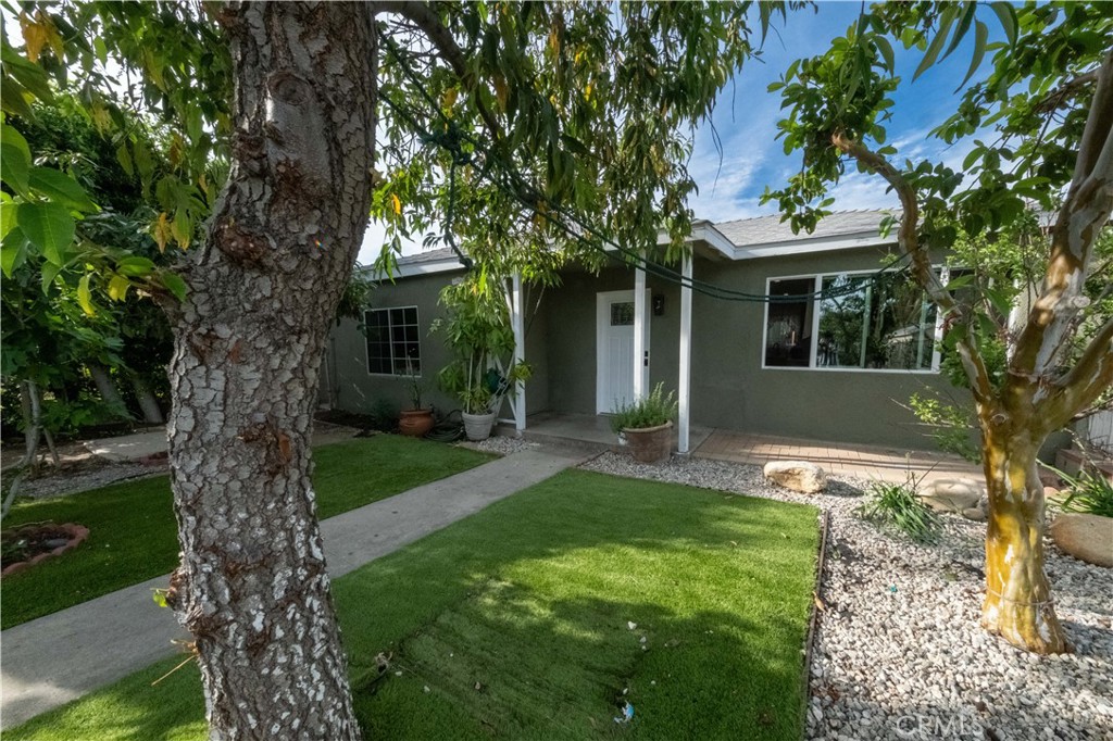 15719 Romar Street Property Photo 5
