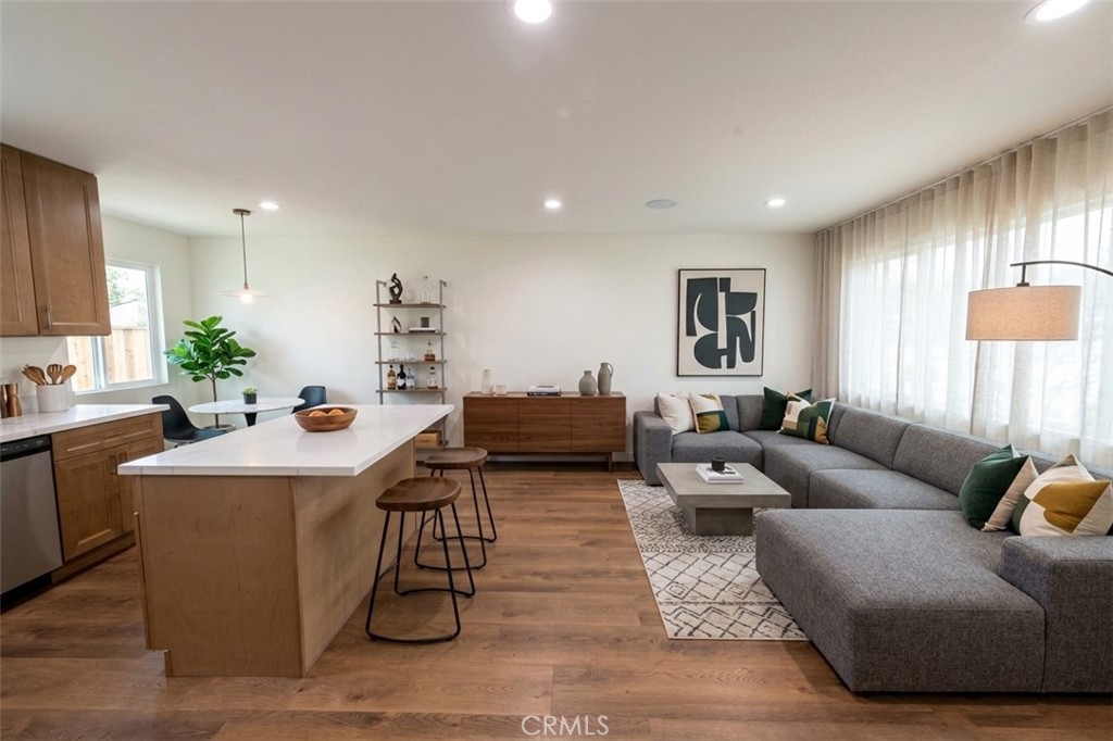 15719 Romar Street Property Photo 11