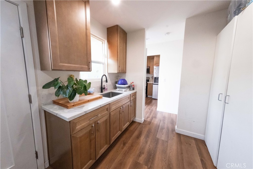 15719 Romar Street Property Photo 33