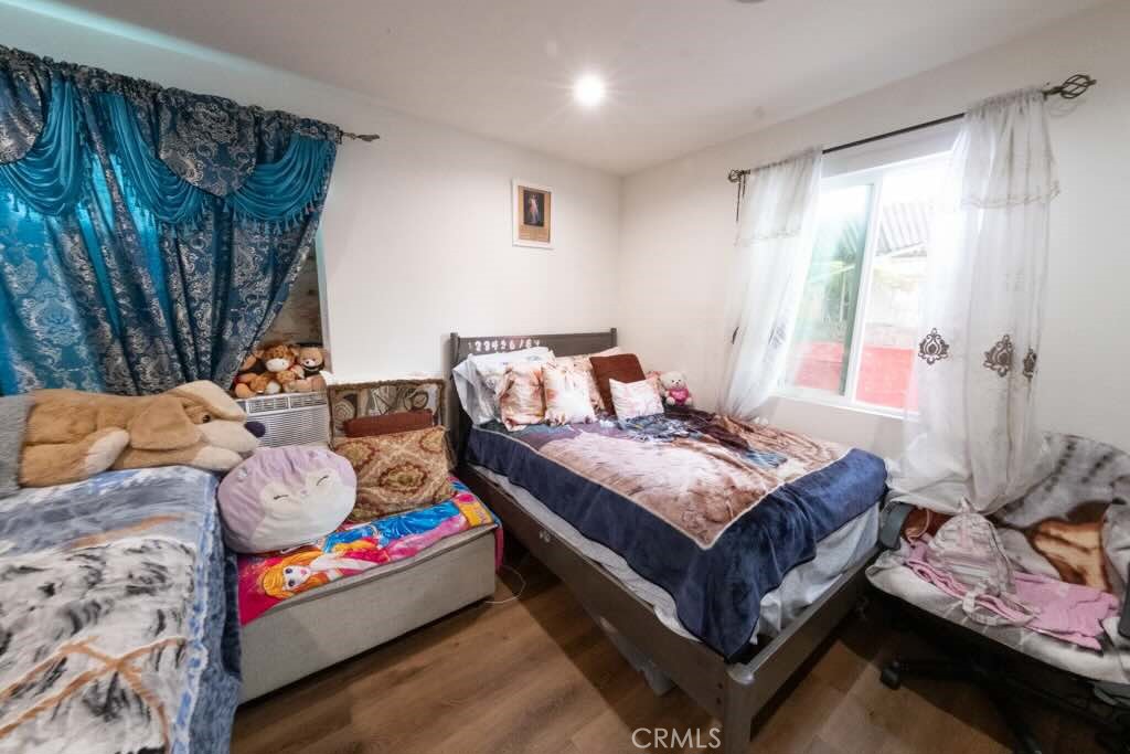 15719 Romar Street Property Photo 34