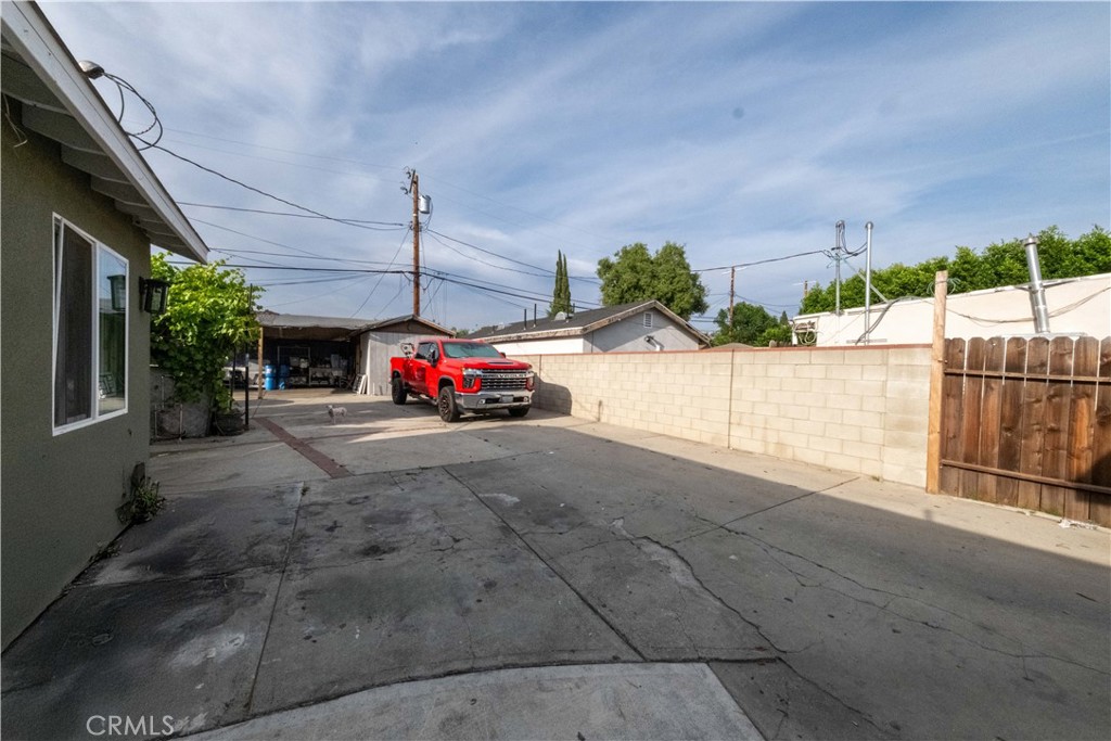 15719 Romar Street Property Photo 38