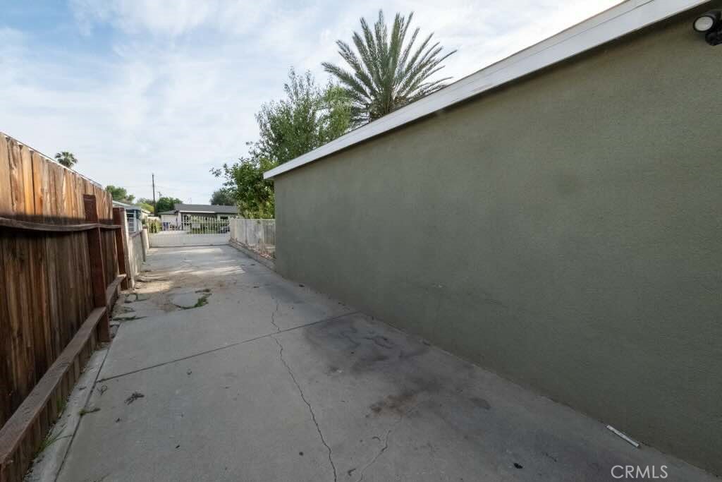 15719 Romar Street Property Photo 44