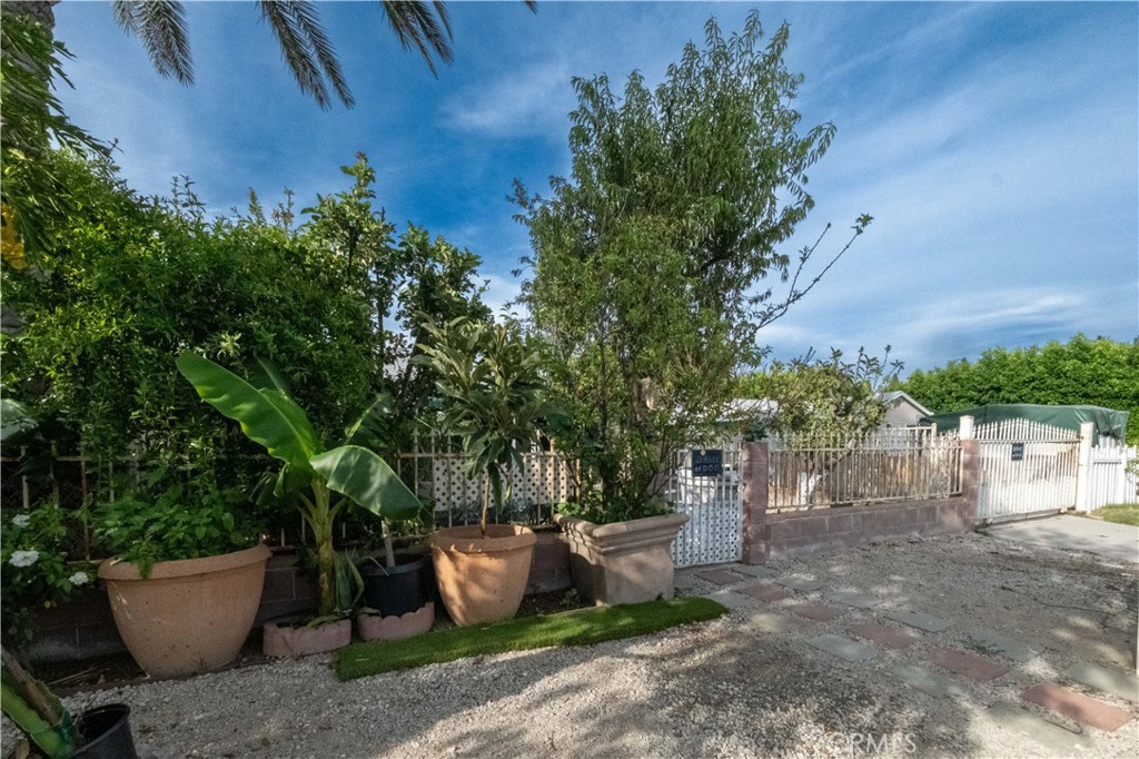 15719 Romar Street Property Photo 47