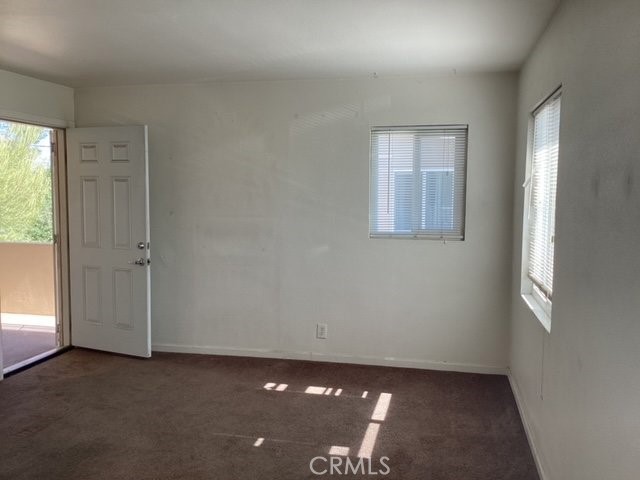 44253 Beech Avenue Property Photo 2