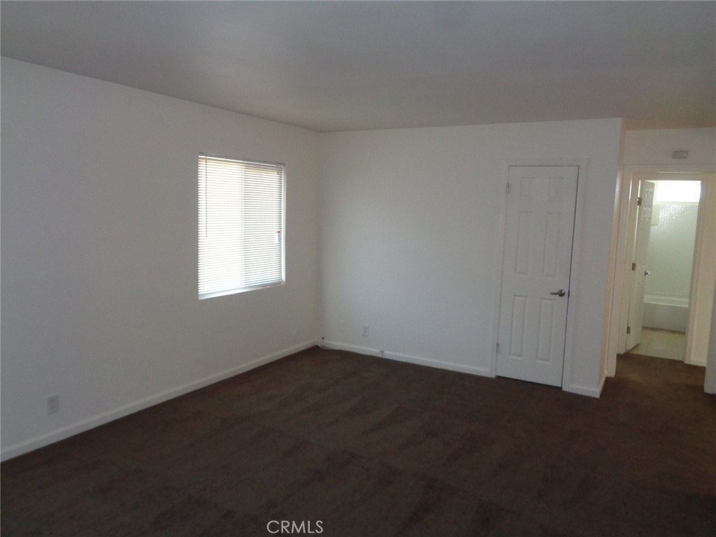 44253 Beech Avenue Property Photo 3
