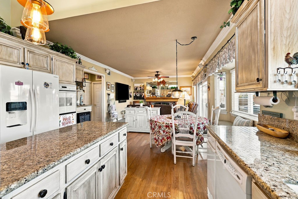 22605 Palm Court Property Photo 14