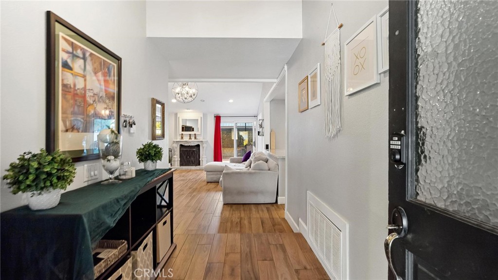 23420 Via Castanet Property Photo 3