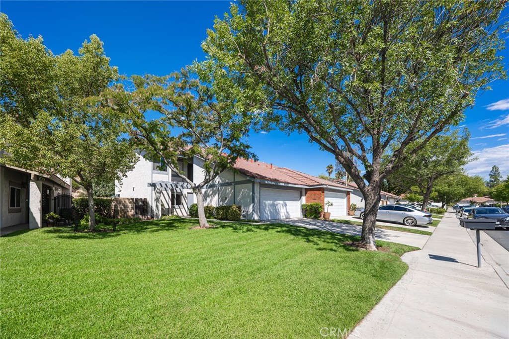 15903 Ada Street Property Photo 2