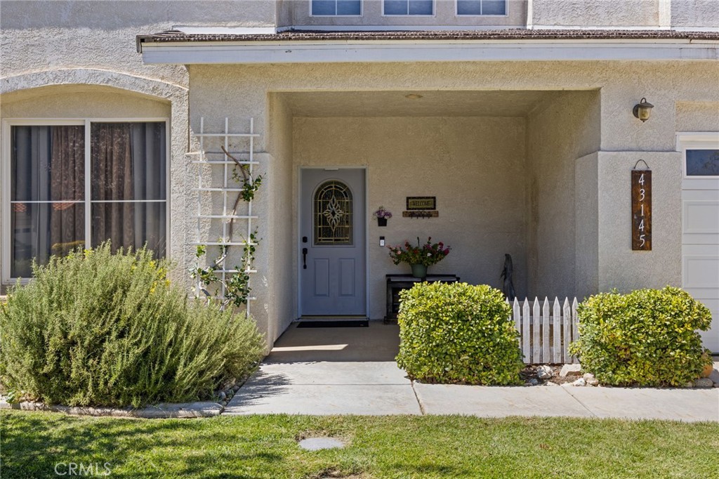 43145 Fenner Avenue Property Photo 8
