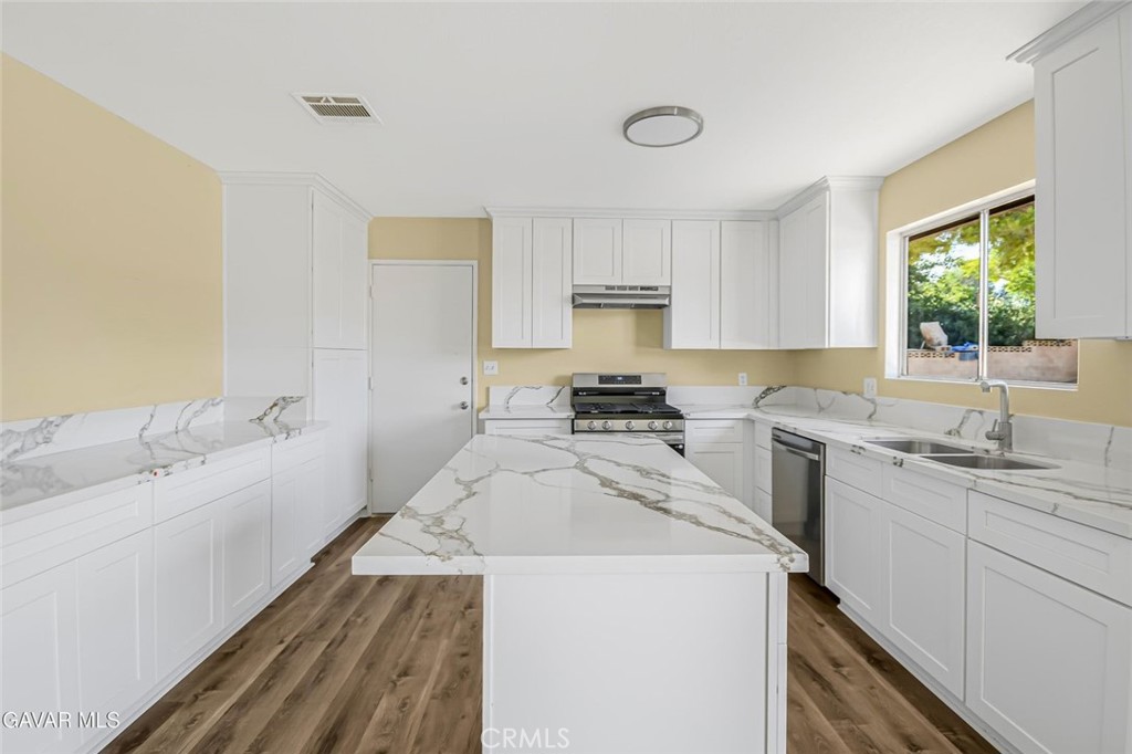 13116 E East Avenue W10 Property Photo 17