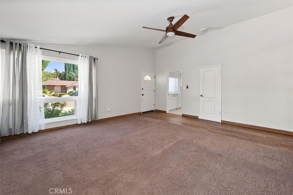 18926 Claycrest Property Photo 4